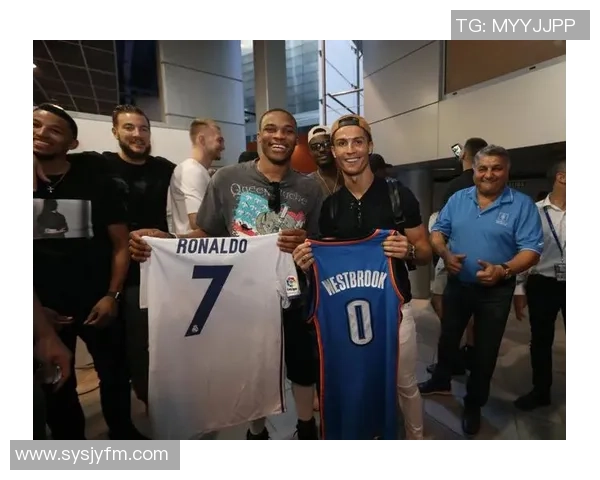 篮球巨星如何看待足球明星的魅力与成就